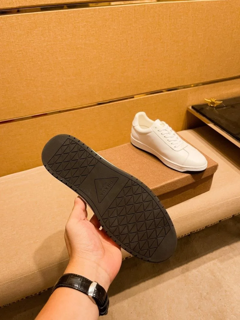 Prada Low Shoes Efficient 35646