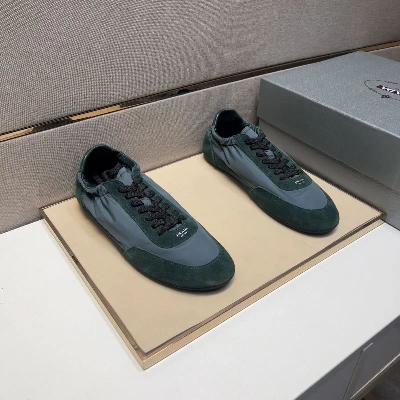 Sophisticated Prada Low Shoes 35634