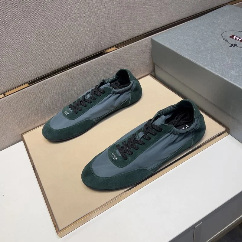 Sophisticated Prada Low Shoes 35634