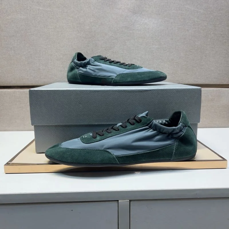 Sophisticated Prada Low Shoes 35634