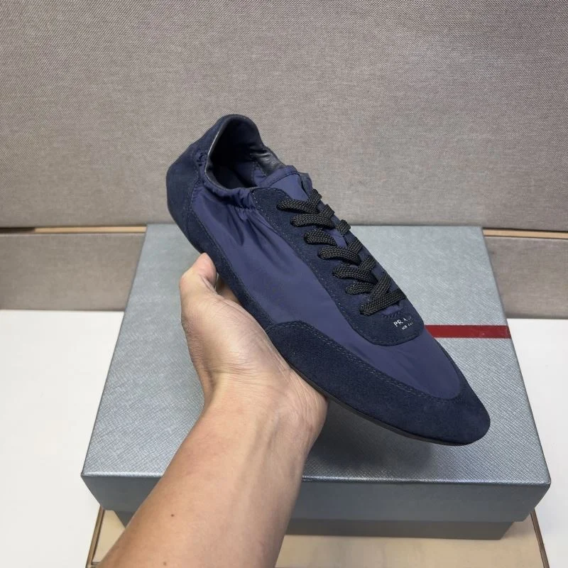 Prada Low Shoes Trendy 35626