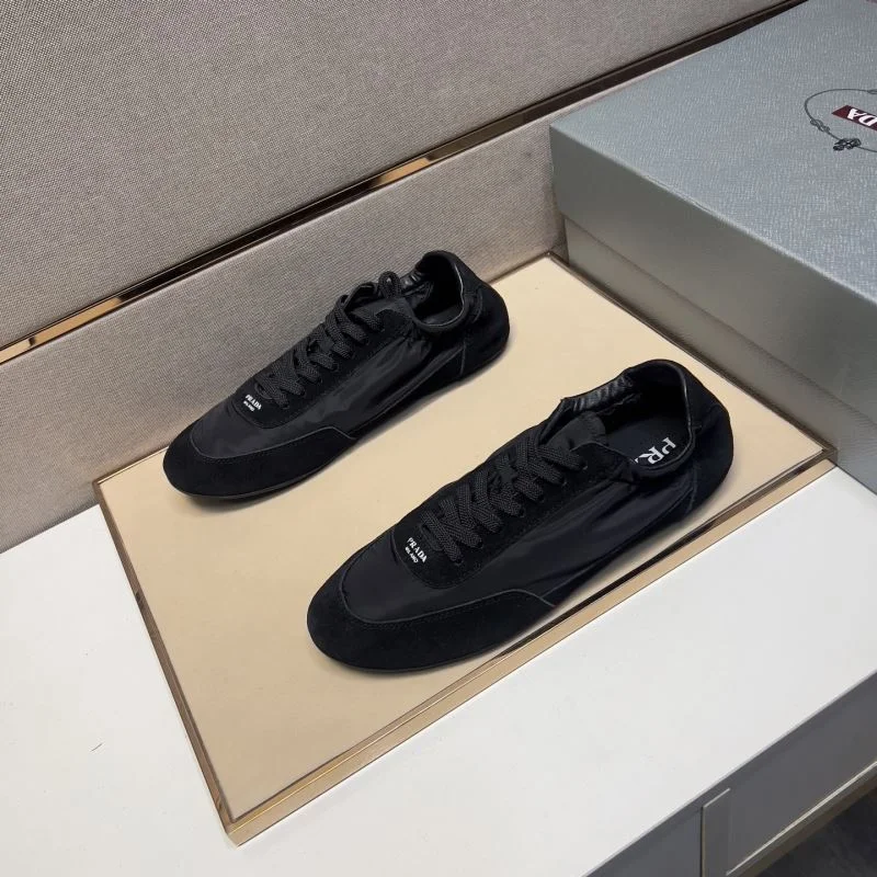 ModernLook Prada Low Shoes 35628