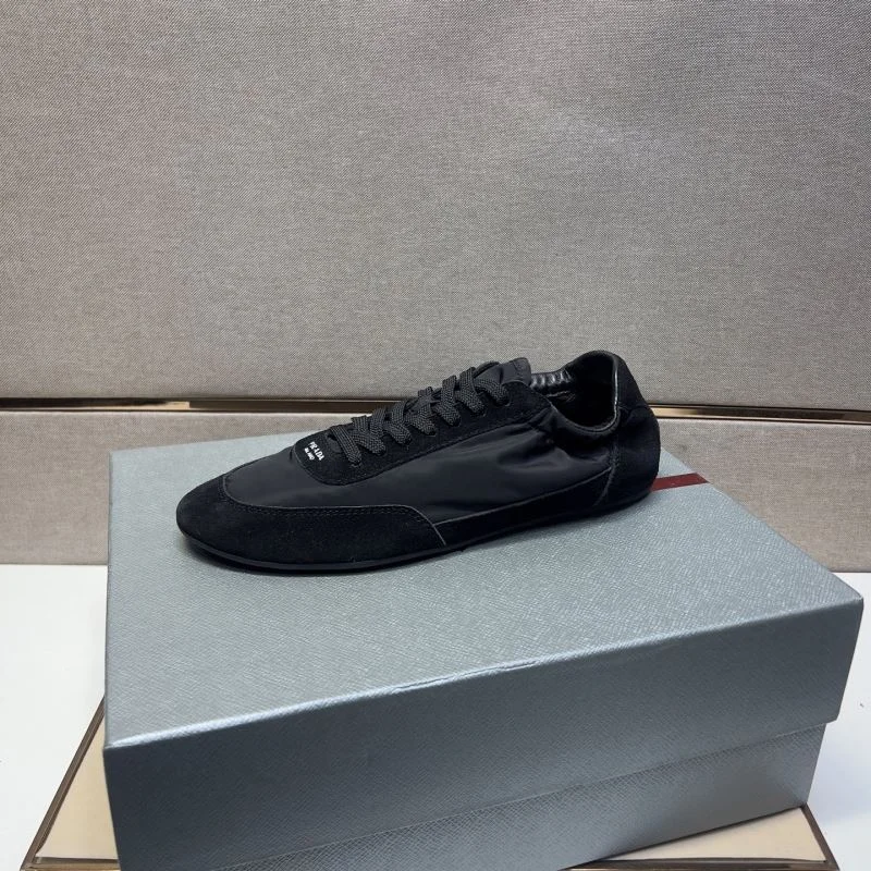 ModernLook Prada Low Shoes 35628