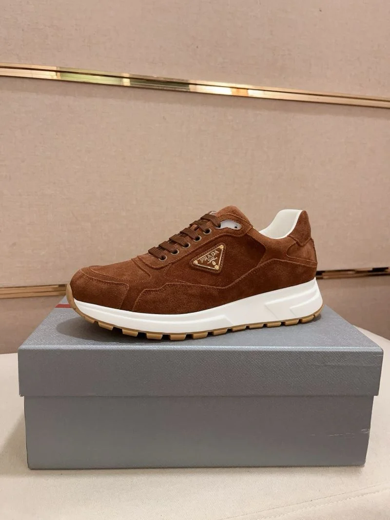 Prada Low Shoes Flexible 35615