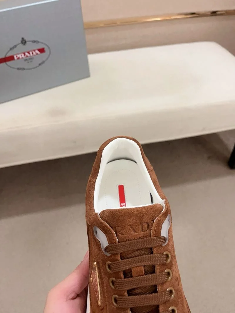 Prada Low Shoes Flexible 35615