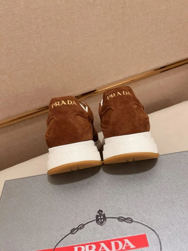 Prada Low Shoes Flexible 35615