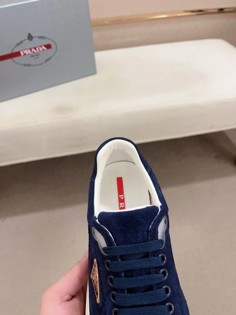 Seasonal Prada Low Shoes 35603