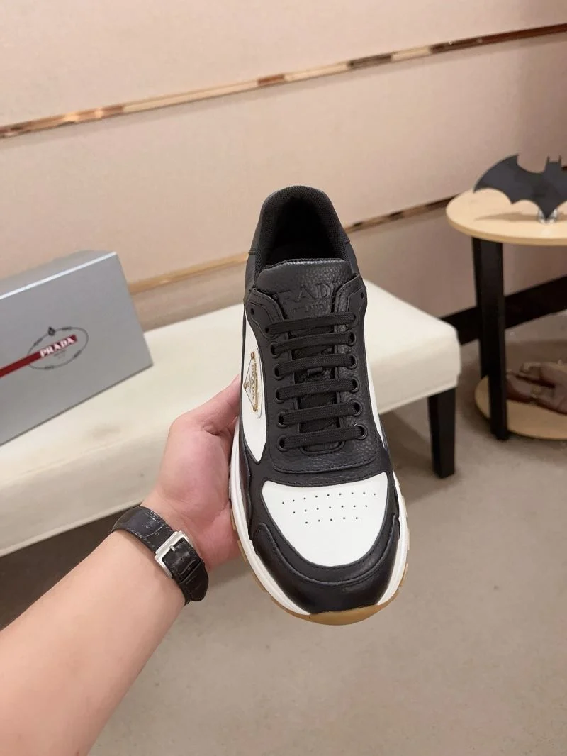 Prada Low Shoes StreetReady 35612