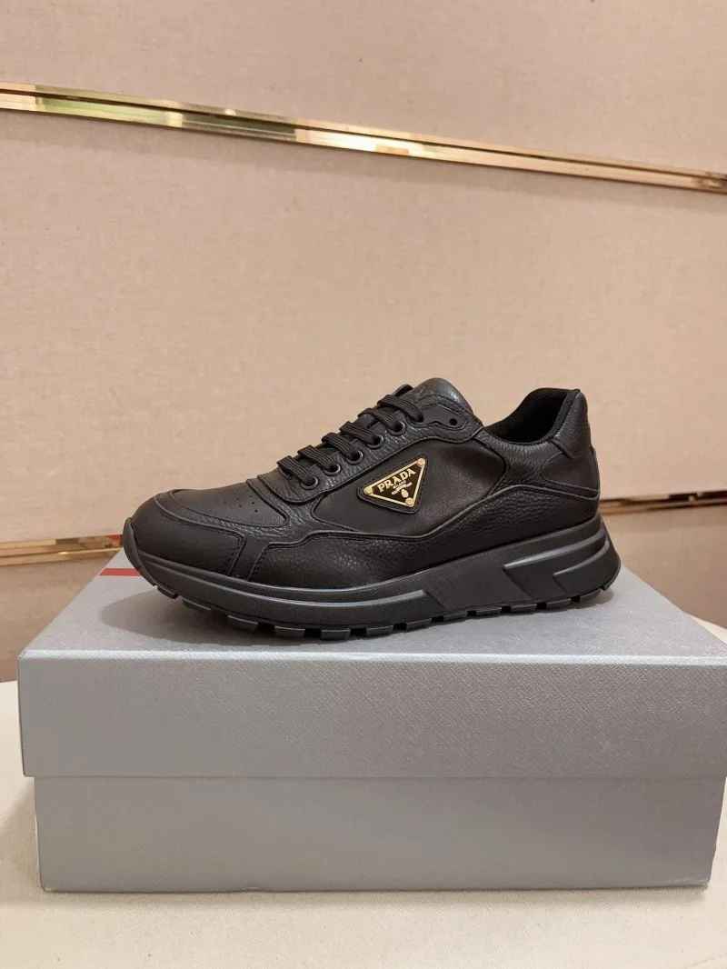 Prada Low Shoes Contemporary 35618