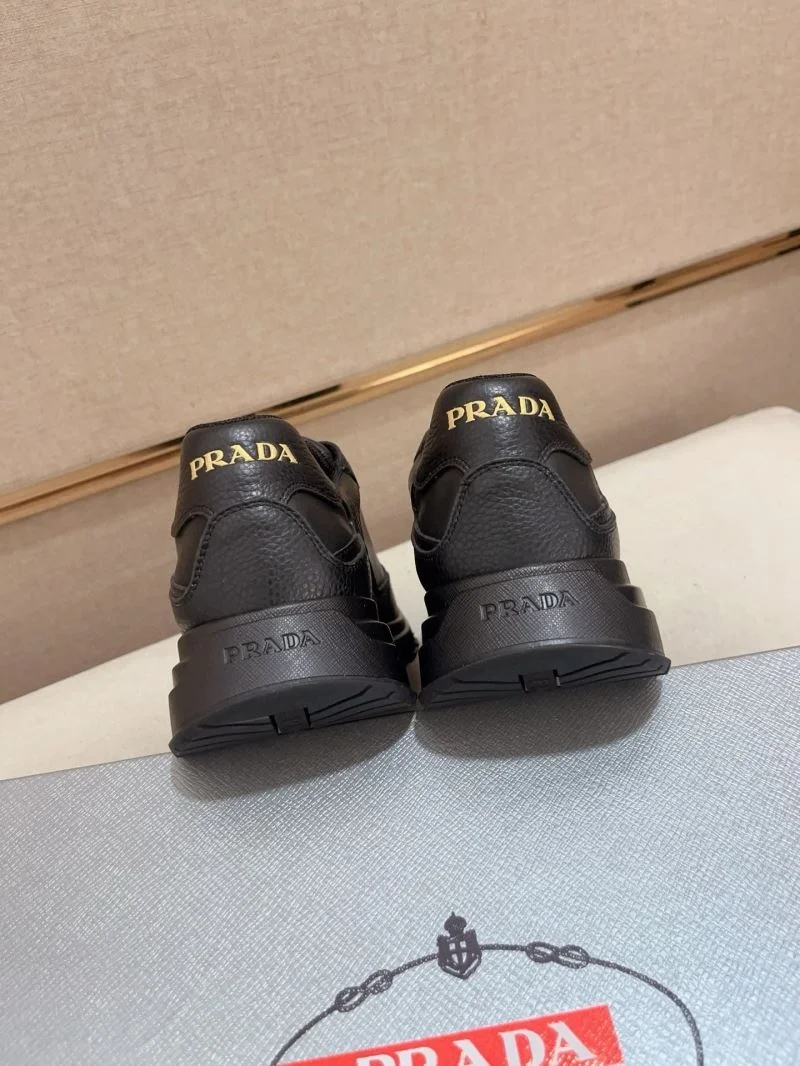 Prada Low Shoes Contemporary 35618