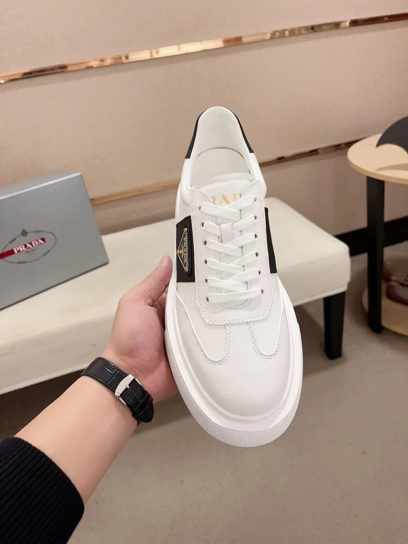 Prada Low Shoes HighPerformance 35600