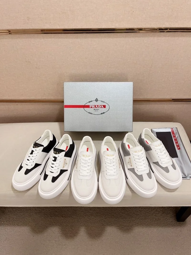 Prada Low Shoes Lightweight 35611