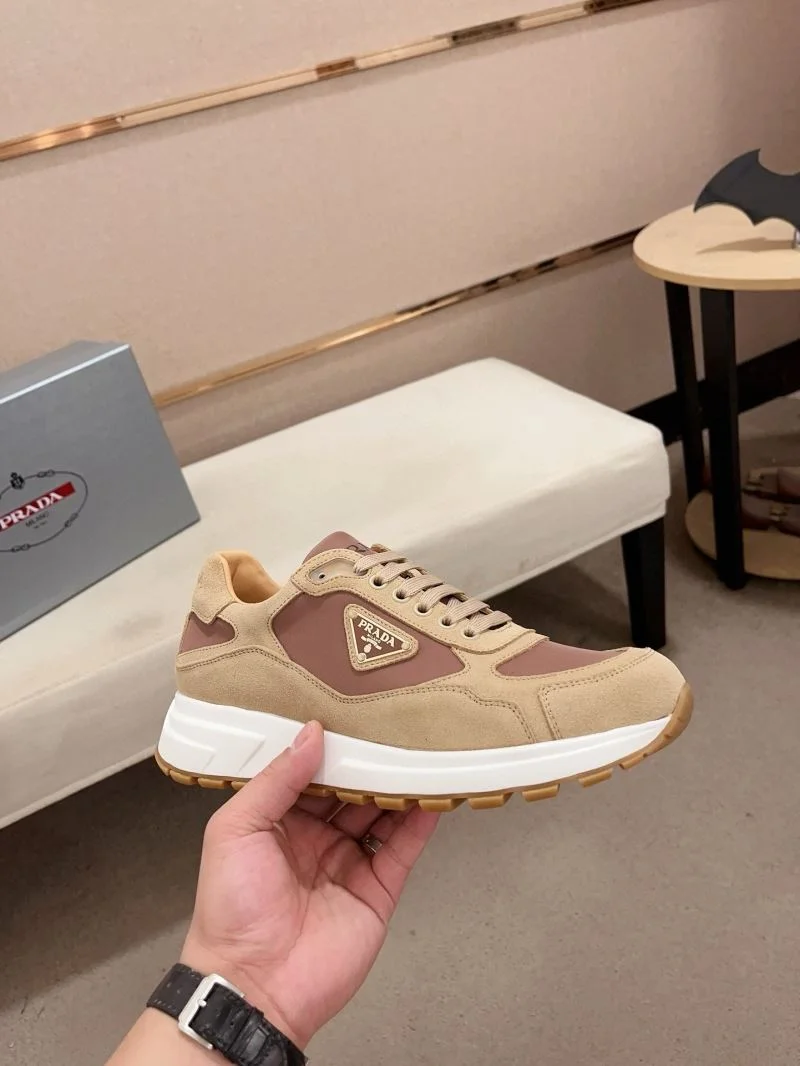 Compact Prada Low Shoes 35598