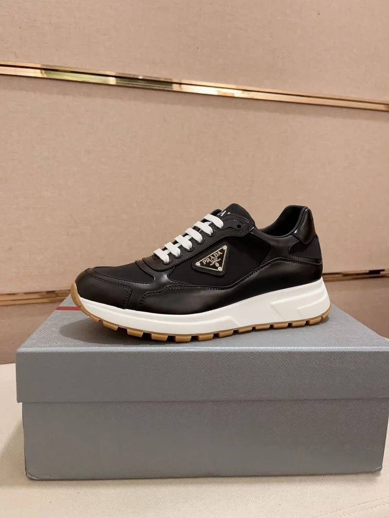 Prada Low Shoes Premium 35586