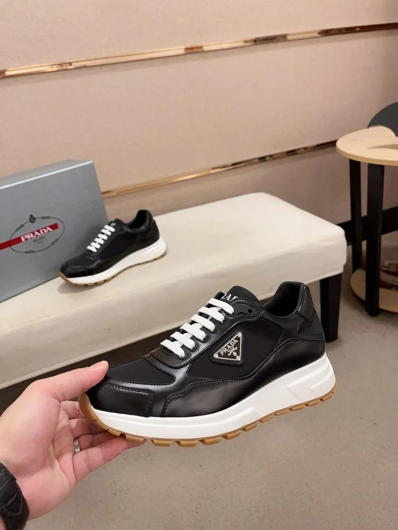 Prada Low Shoes Premium 35586