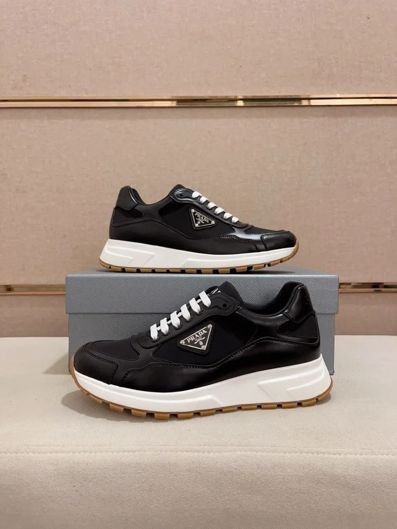 Prada Low Shoes Premium 35586