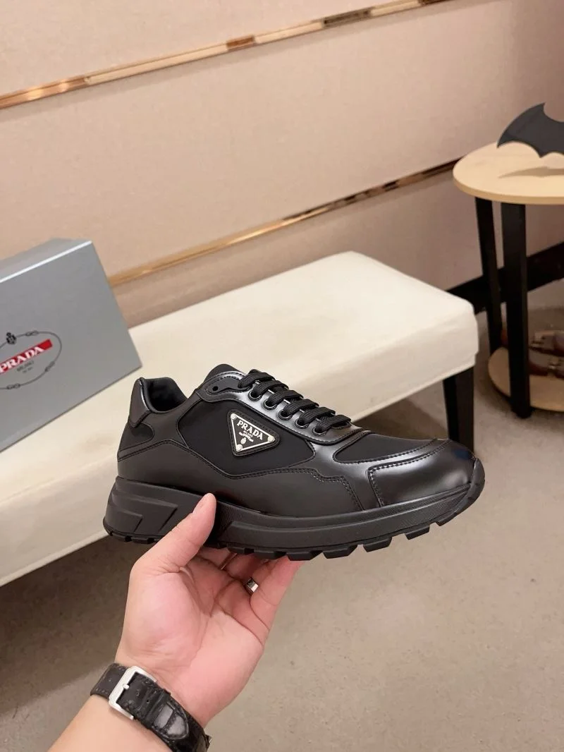 Prada Low Shoes Breathable 35587