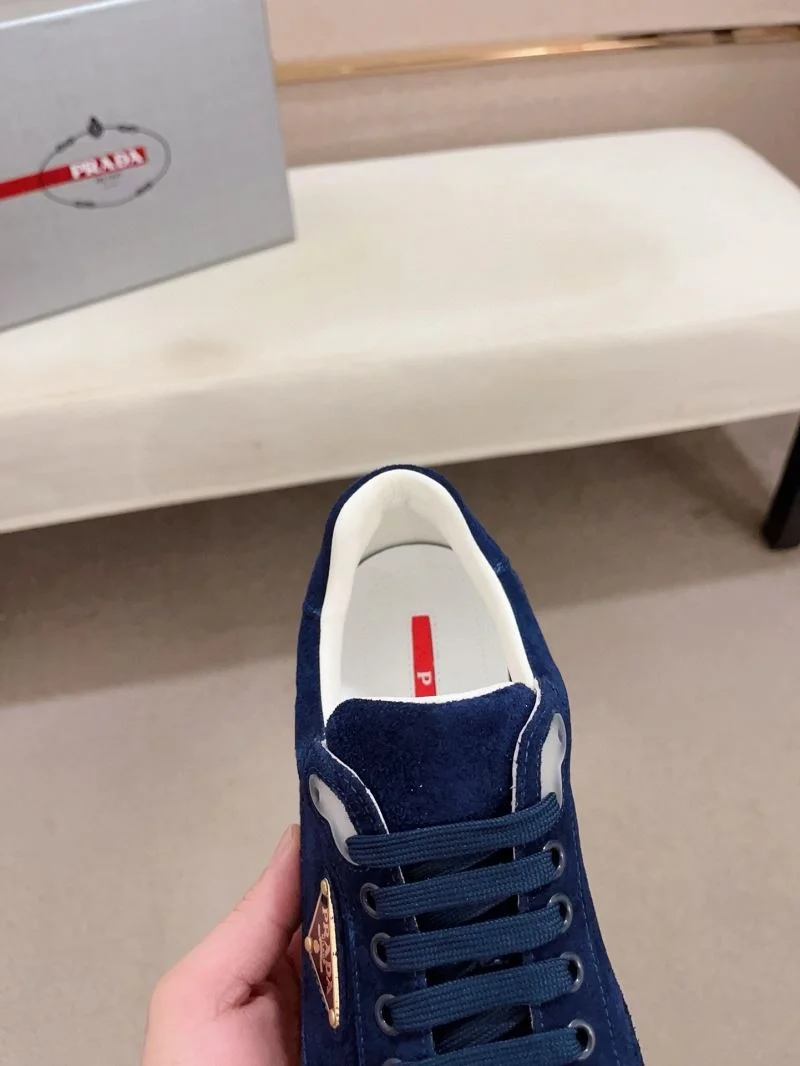 Soft Prada Low Shoes 35590