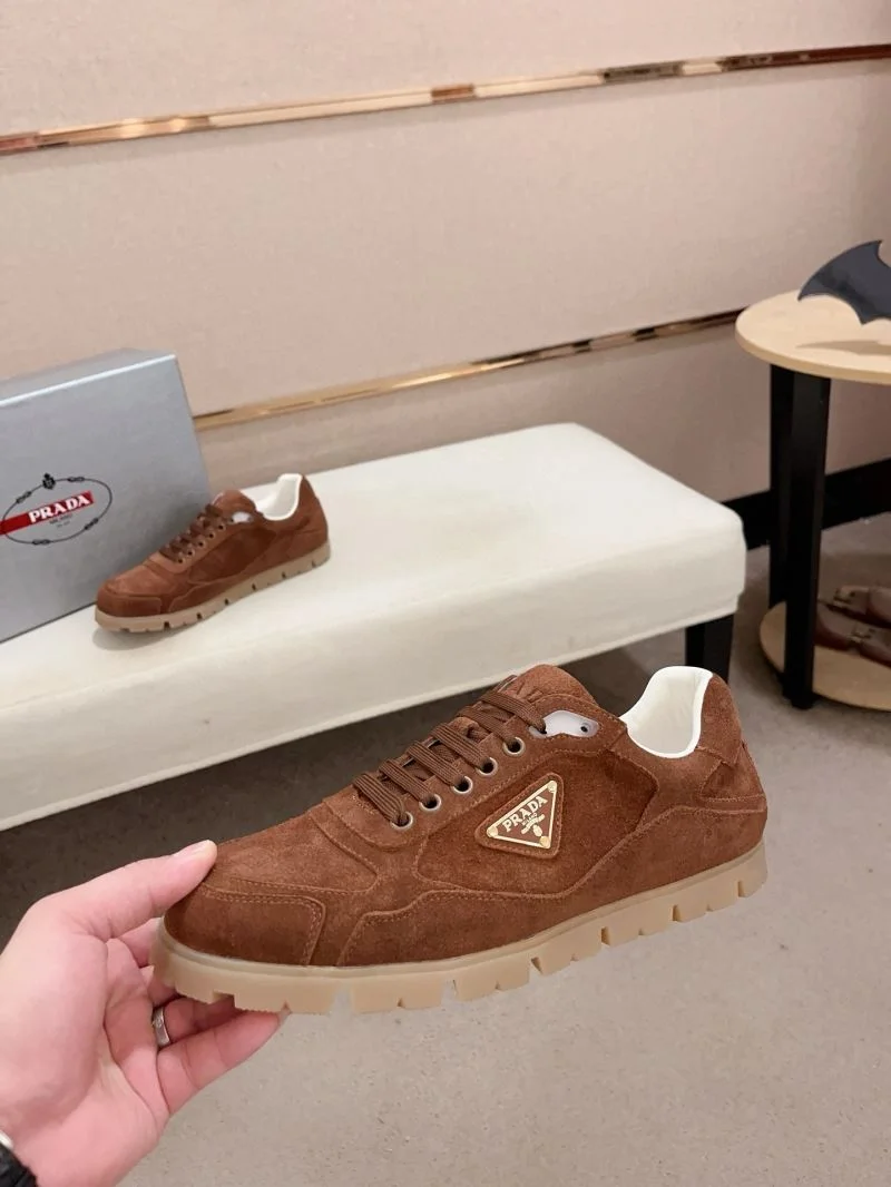 Tailored Prada Low Shoes 35595
