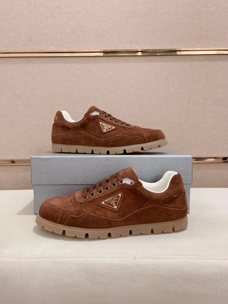 Tailored Prada Low Shoes 35595