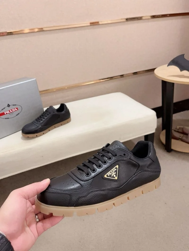 Prada Low Shoes FashionForward 35589