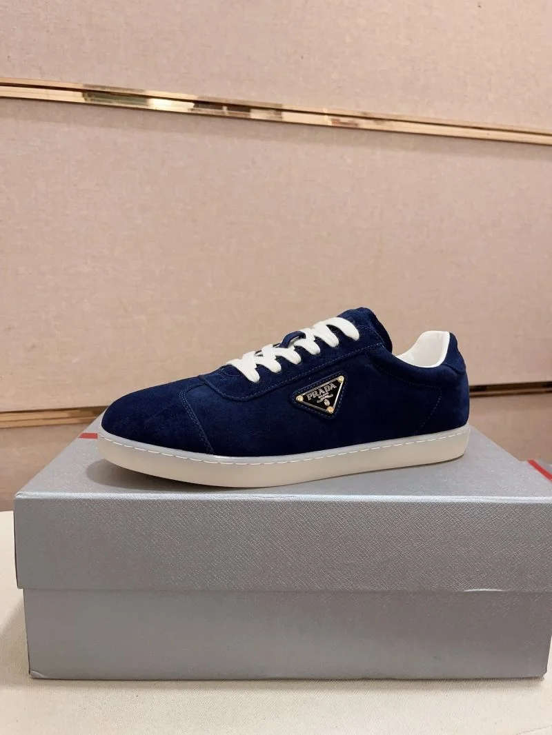 HighPerformance Prada Low Shoes 35581