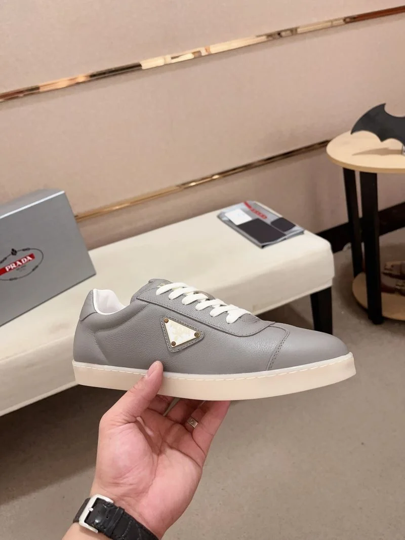 Reliable Prada Low Shoes 35570