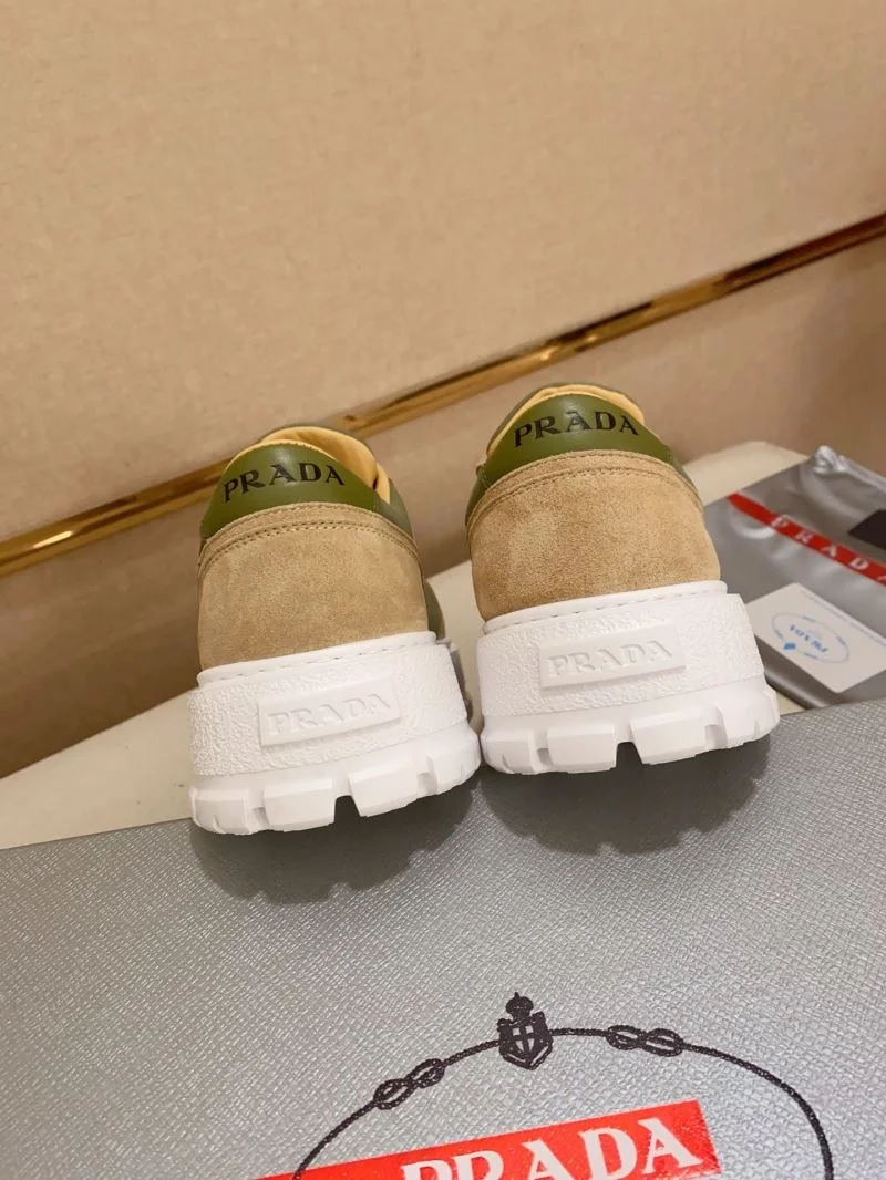 Prada Low Shoes Bold 35558