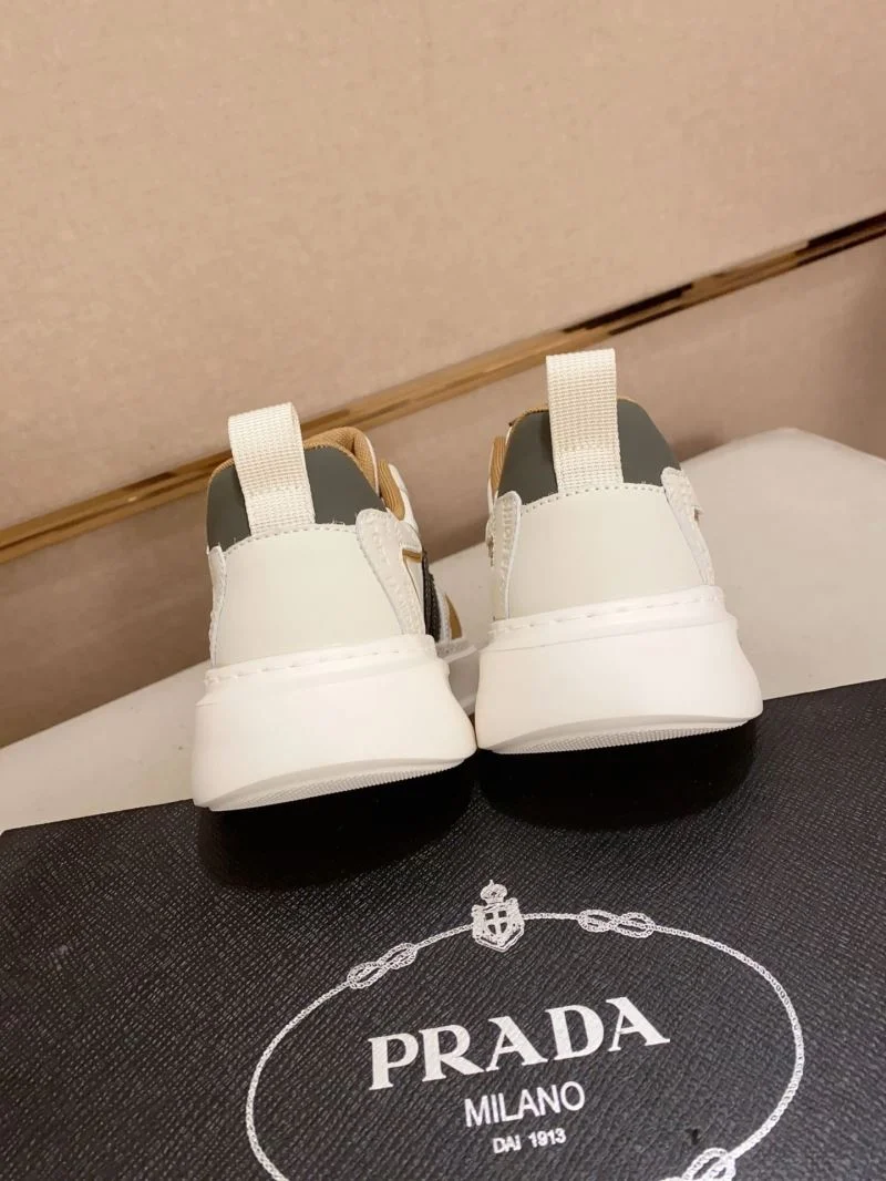 MultiPurpose Prada Low Shoes 35575