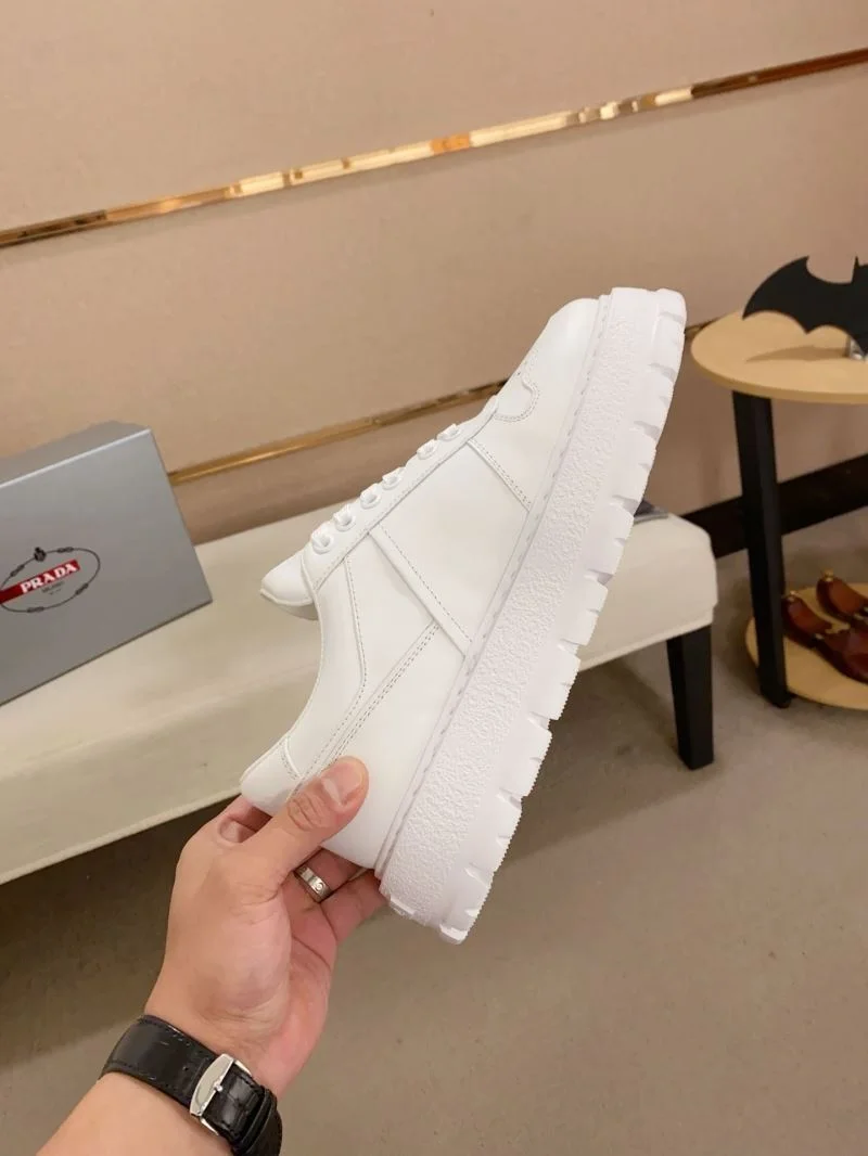 Prada Low Shoes Thermal 35556