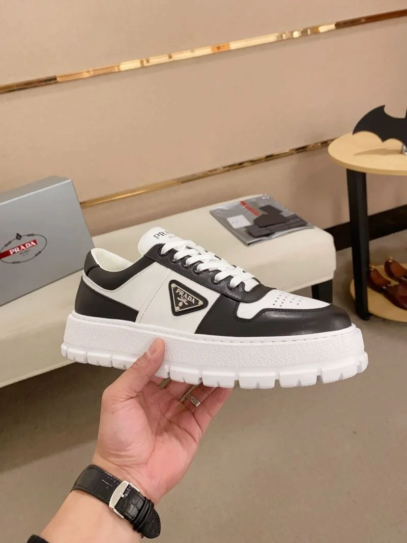 Prada Low Shoes Timeless 35561