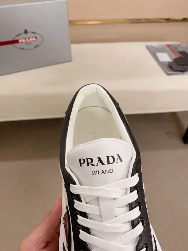 Prada Low Shoes Timeless 35561