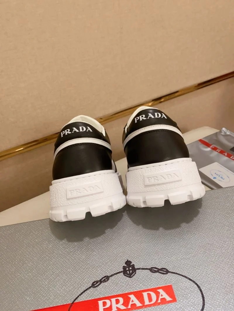 Prada Low Shoes Timeless 35561