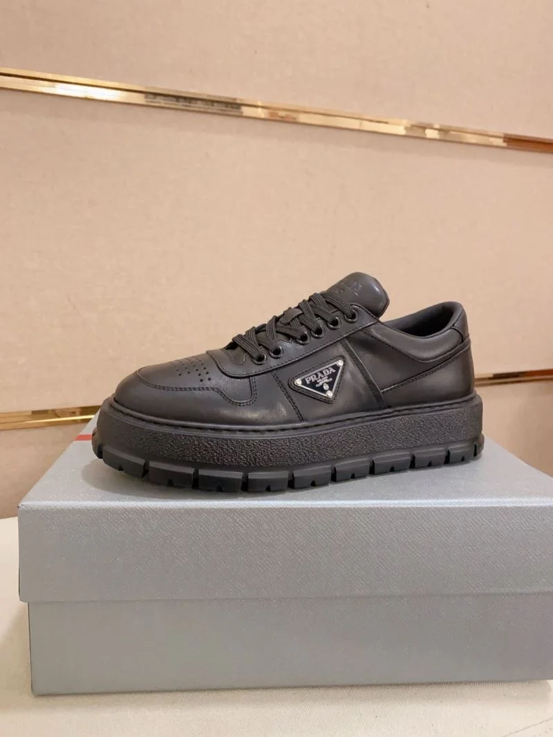 WaterResistant Prada Low Shoes 35571