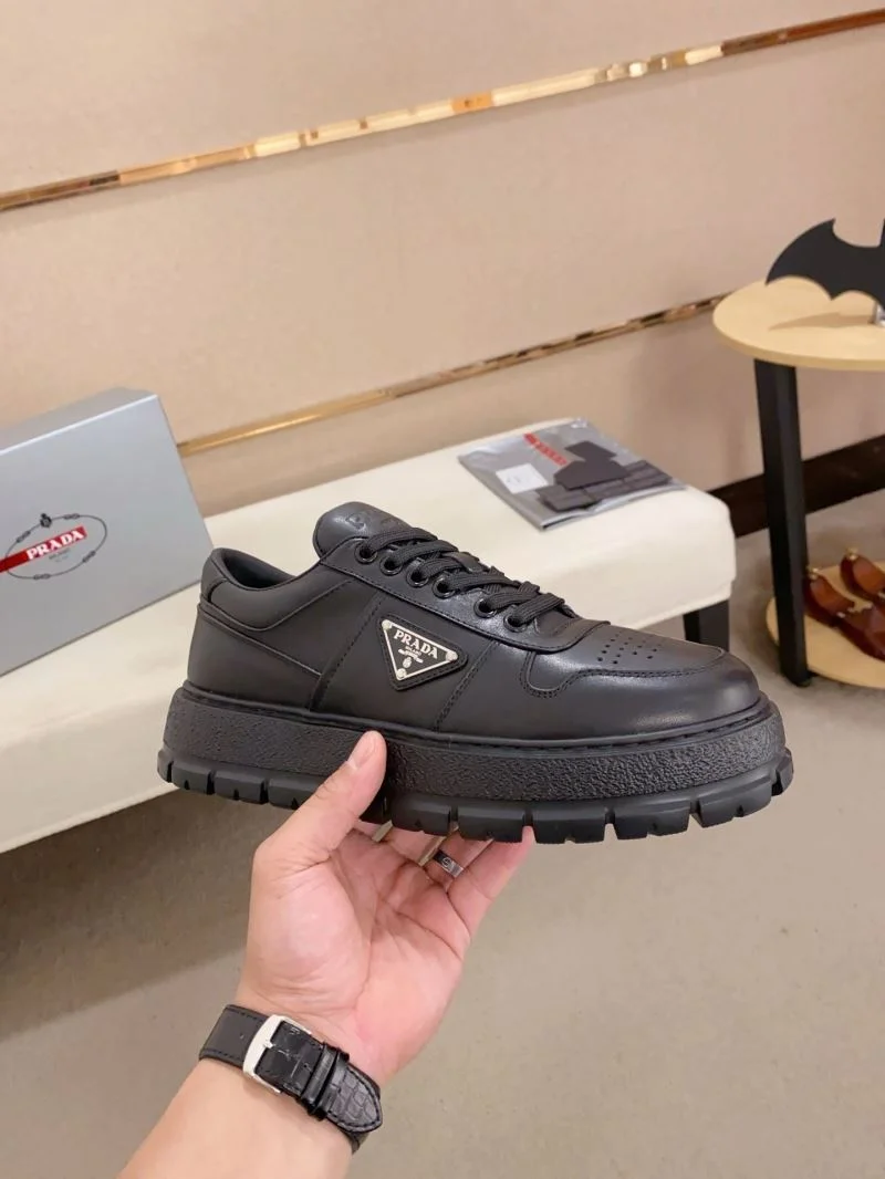 WaterResistant Prada Low Shoes 35571