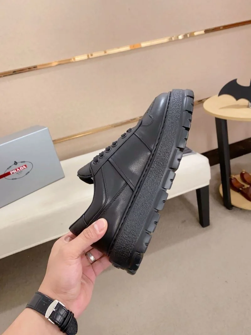 WaterResistant Prada Low Shoes 35571