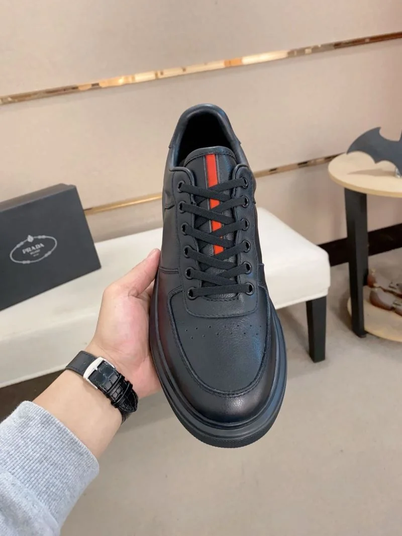Prada Low Shoes Functional 35560