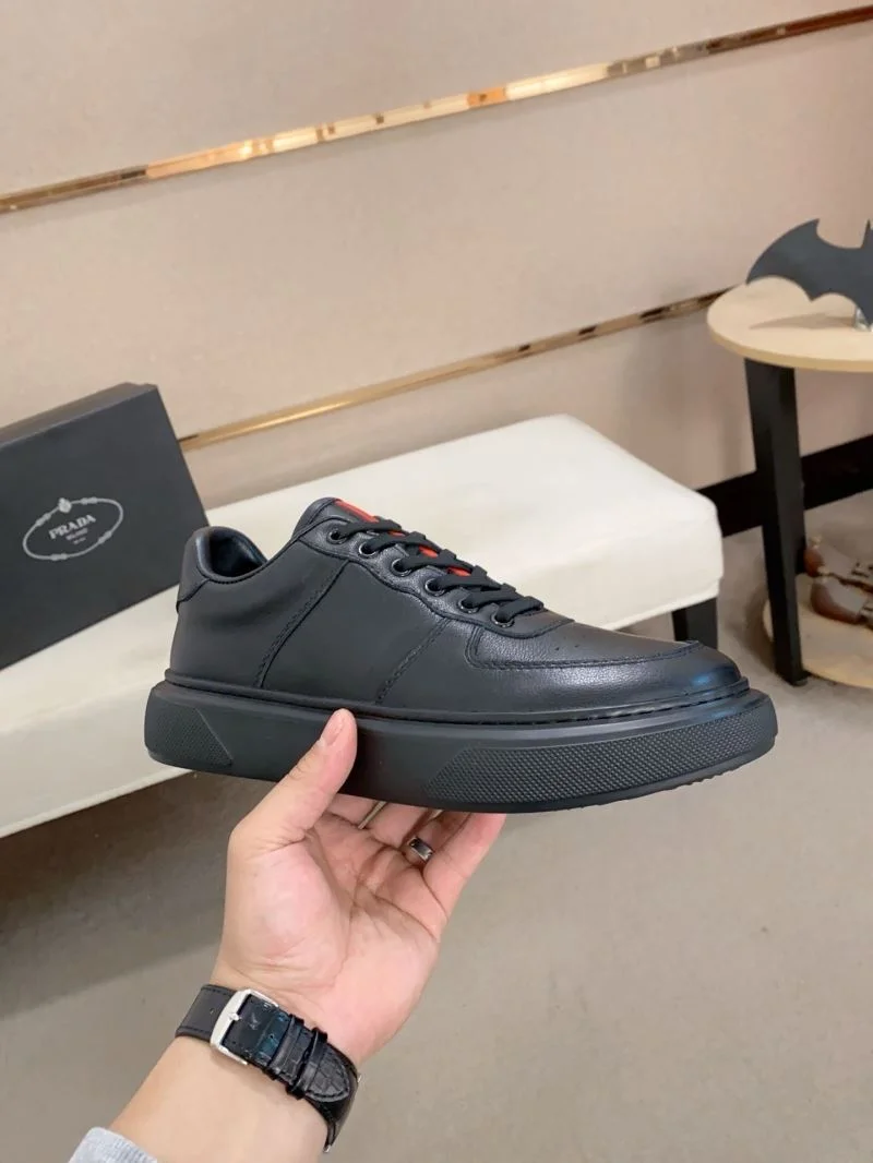 Prada Low Shoes Functional 35560