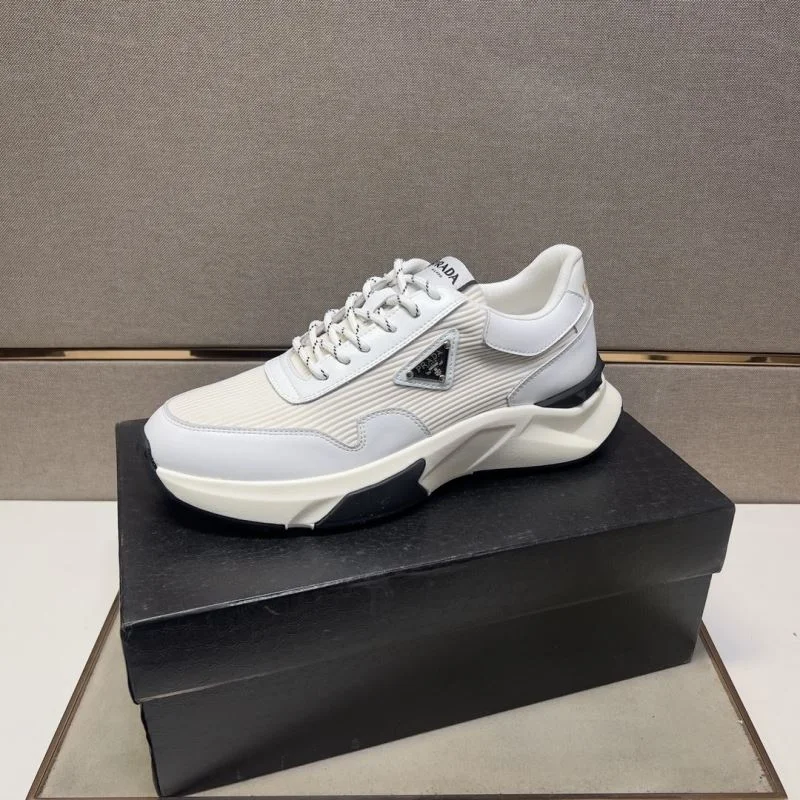Prada Low Shoes Premium 35579