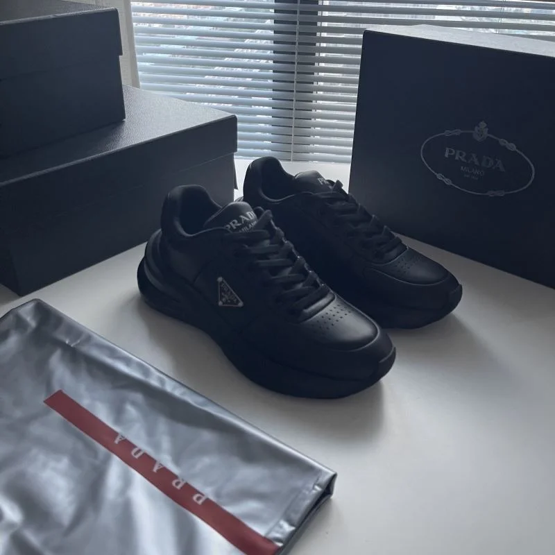 Prada Low Shoes Timeless 35566