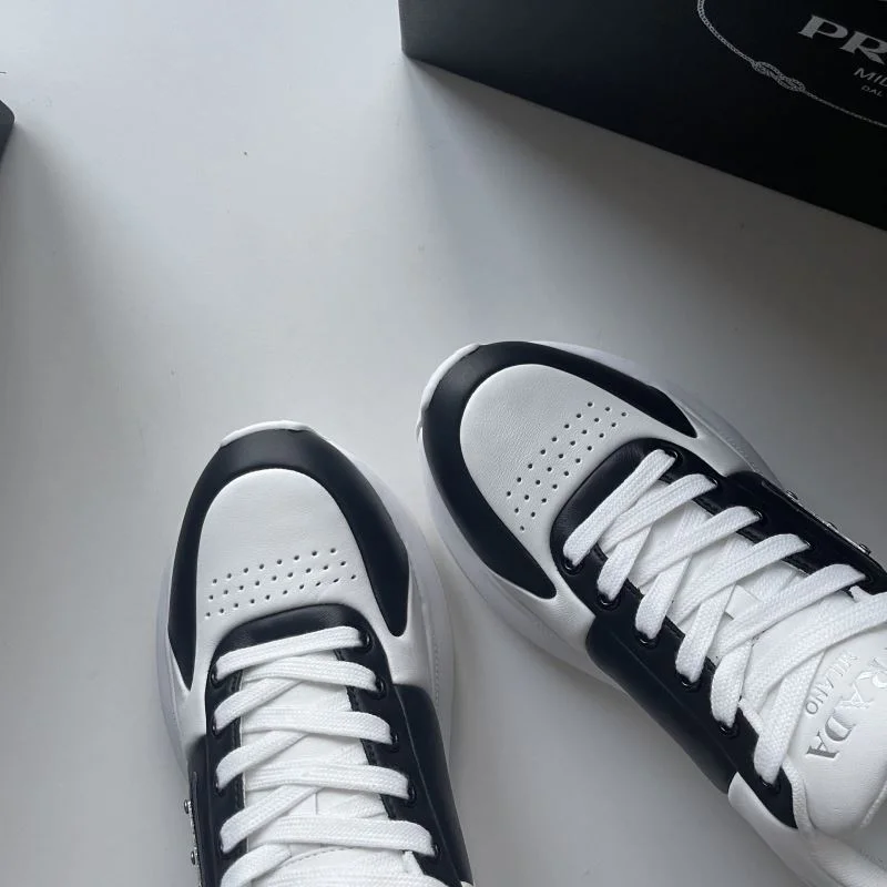 Prada Low Shoes FreshLook 35554