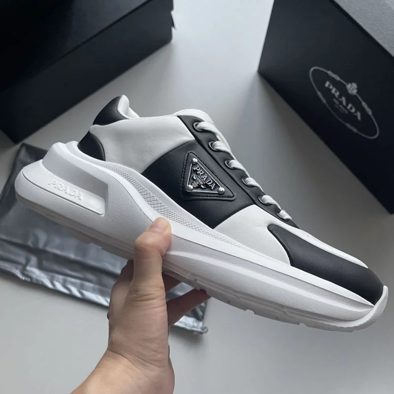 Prada Low Shoes FreshLook 35554