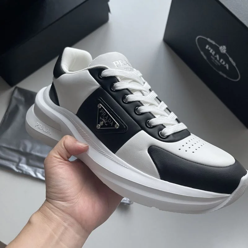 Prada Low Shoes FreshLook 35554
