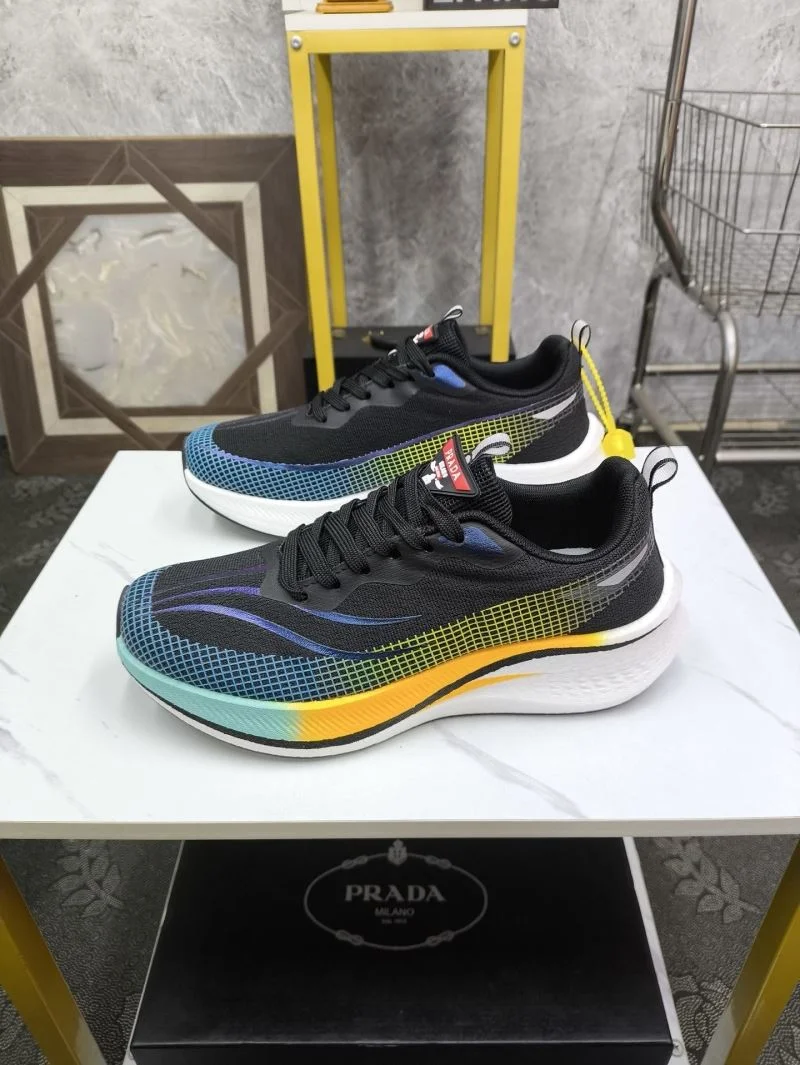 Comfortable Prada Low Shoes 35557