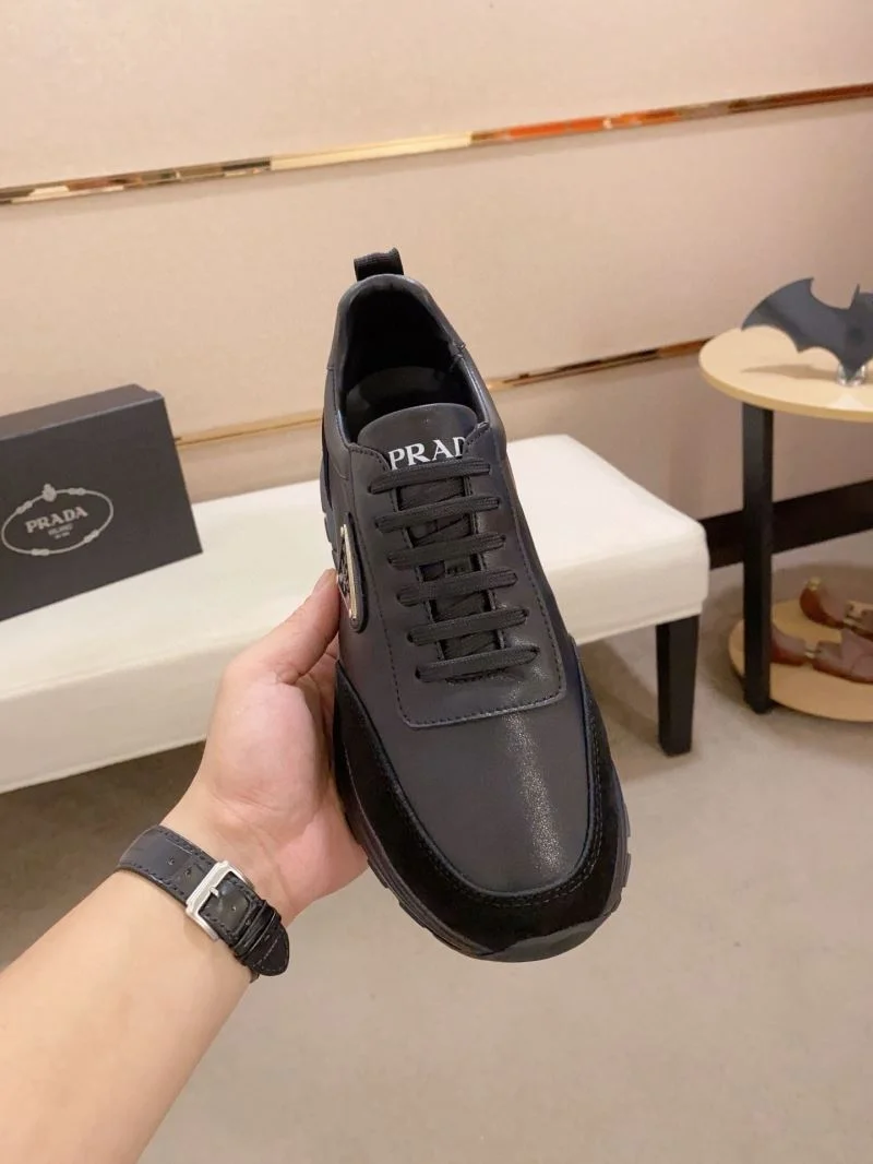 Neat Prada Low Shoes 35553