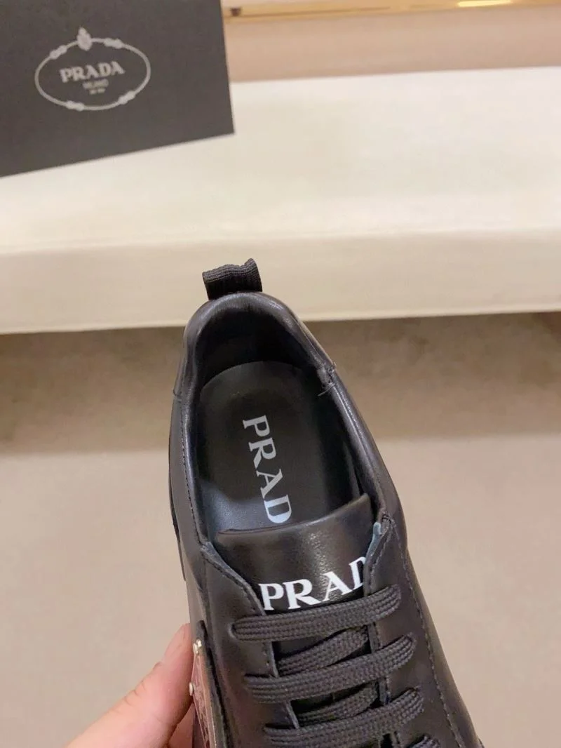 Neat Prada Low Shoes 35553