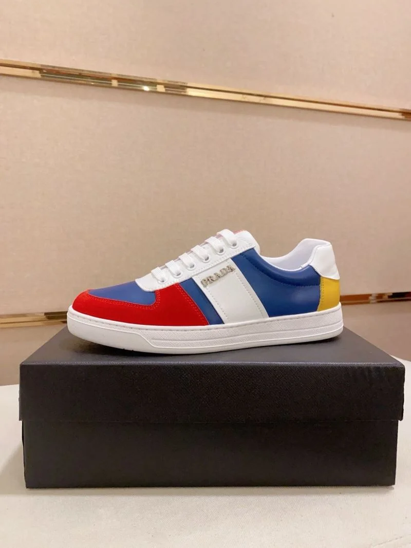 Lightweight Prada Low Shoes 35551