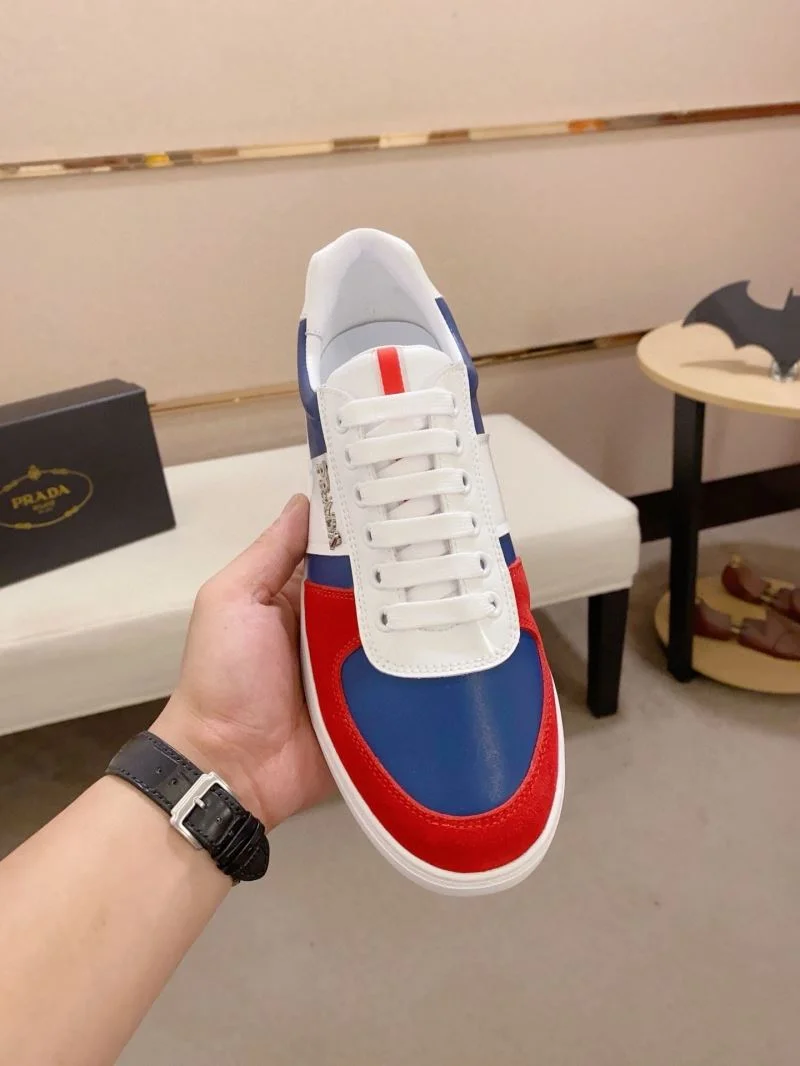 Lightweight Prada Low Shoes 35551