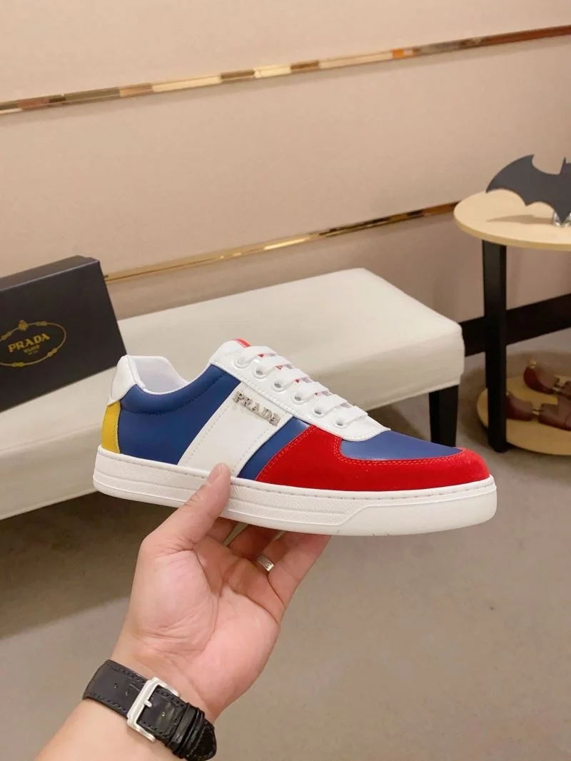 Lightweight Prada Low Shoes 35551