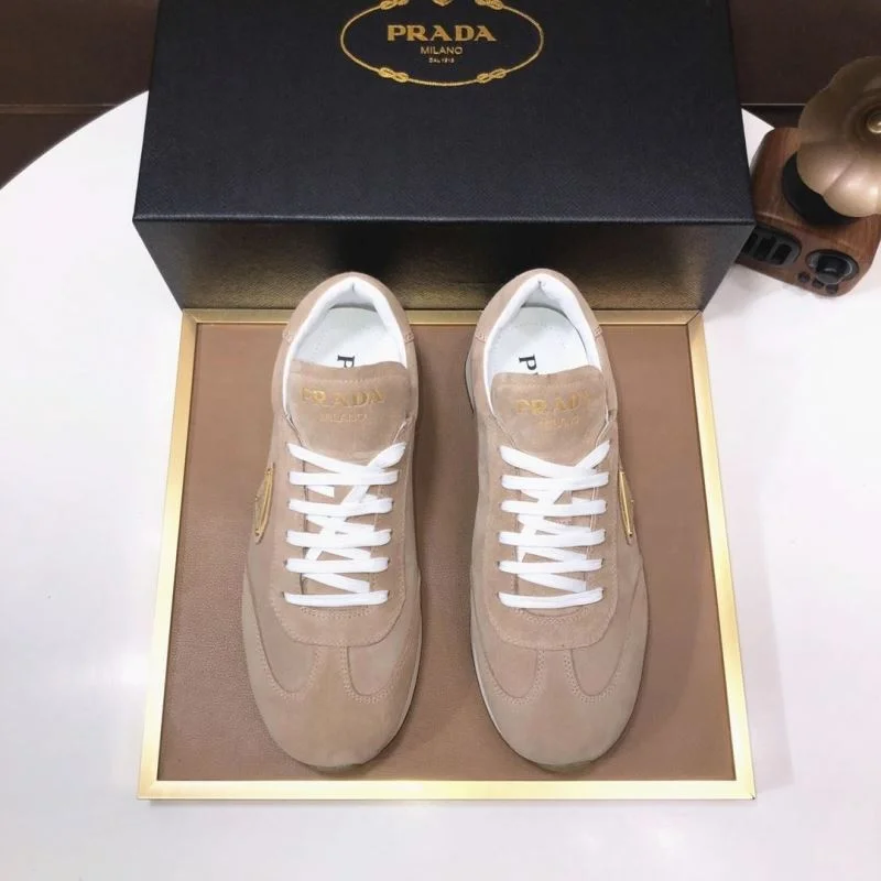 Prada Low Shoes StreetReady 35544